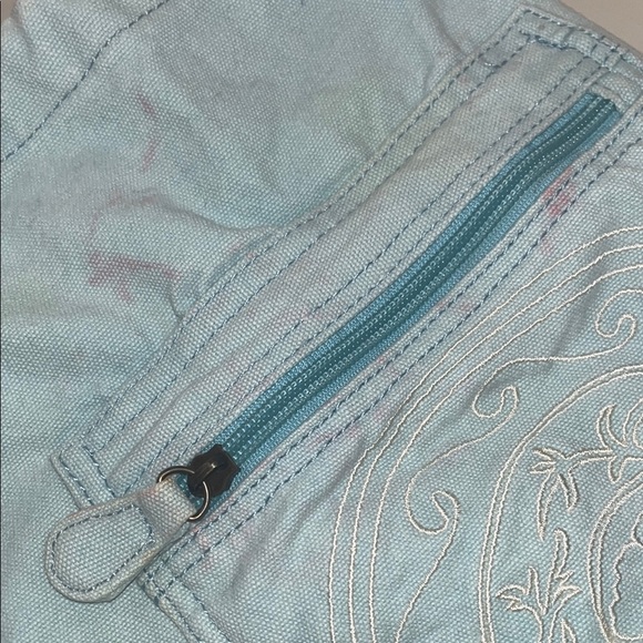 Gaiam Light Ice Blue Yoga Mat Embroidered pocket bag with strap, preowned - Picture 9 of 12